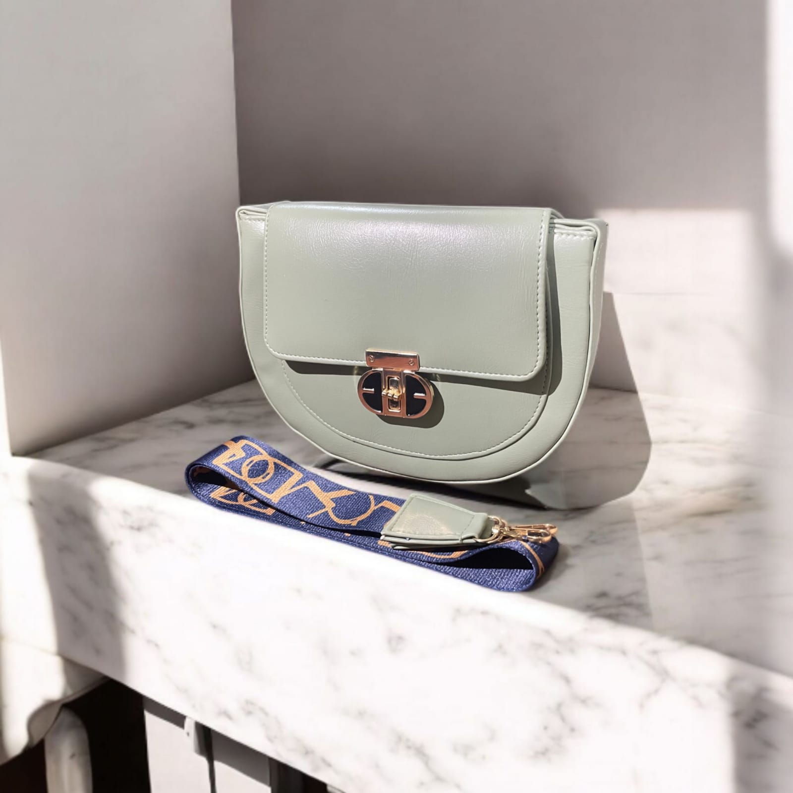 Fancy Carry