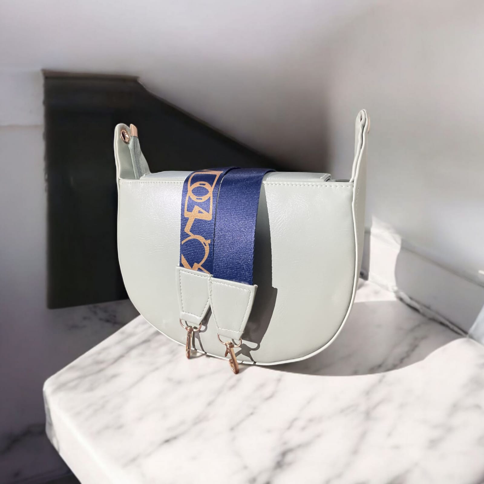 Fancy Carry